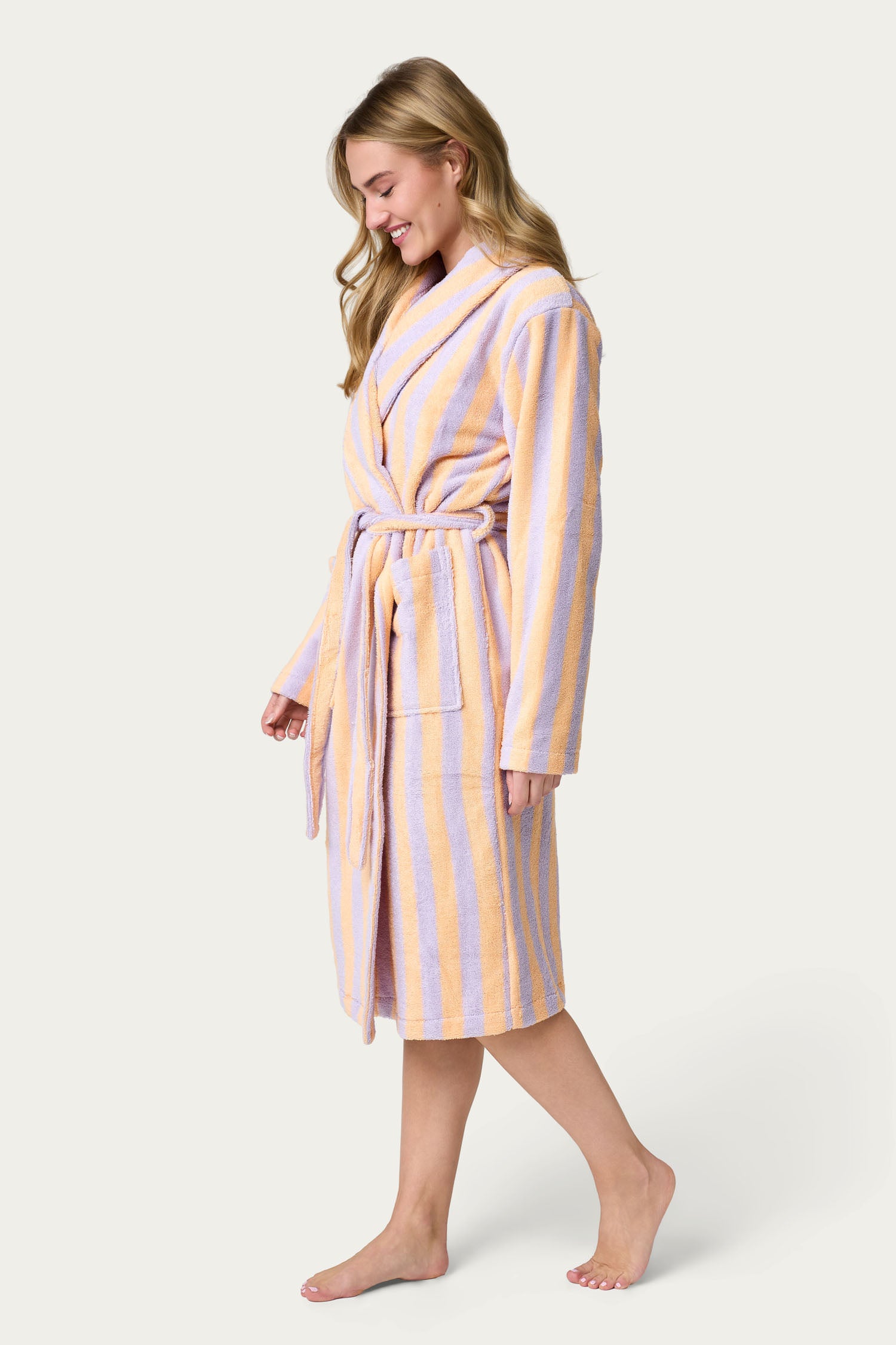 Pastel striped bathrobe - pastel badjas gestreept 
